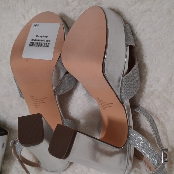 I. Miller Shoes - Picture 4 of 8